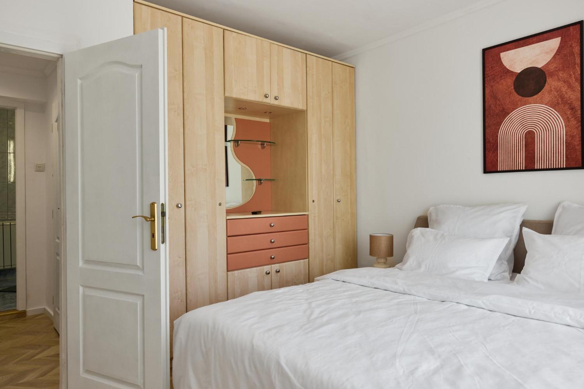 20 Apartment Centre Букурещ Екстериор снимка