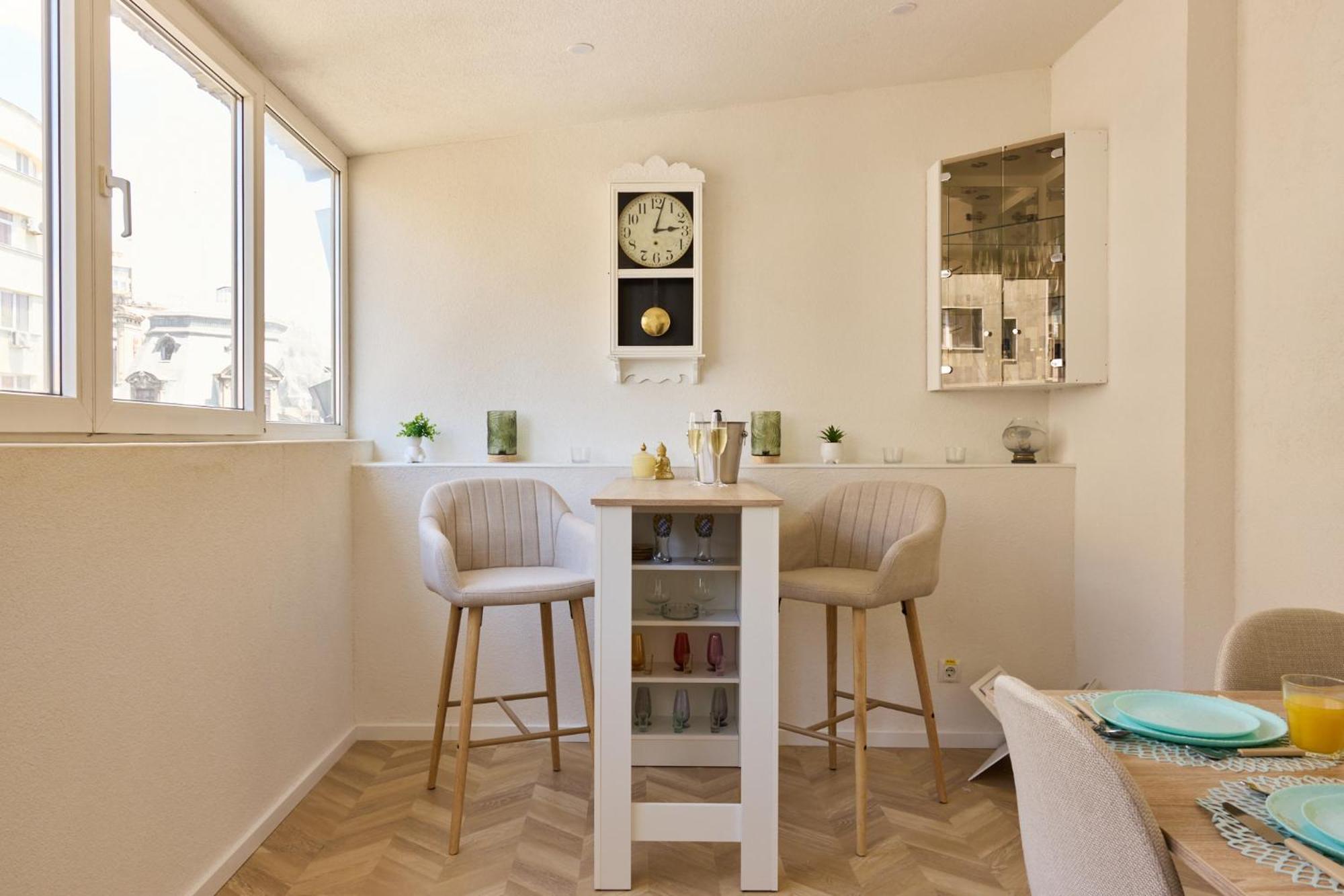 20 Apartment Centre Букурещ Екстериор снимка